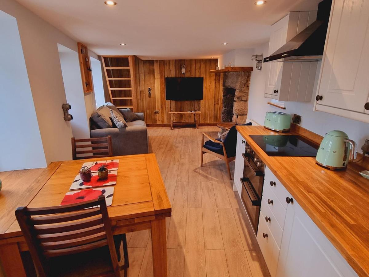 Pass The Keys Charming 19Th Century Country Cottage For 2 Guests Ексетер Екстер'єр фото
